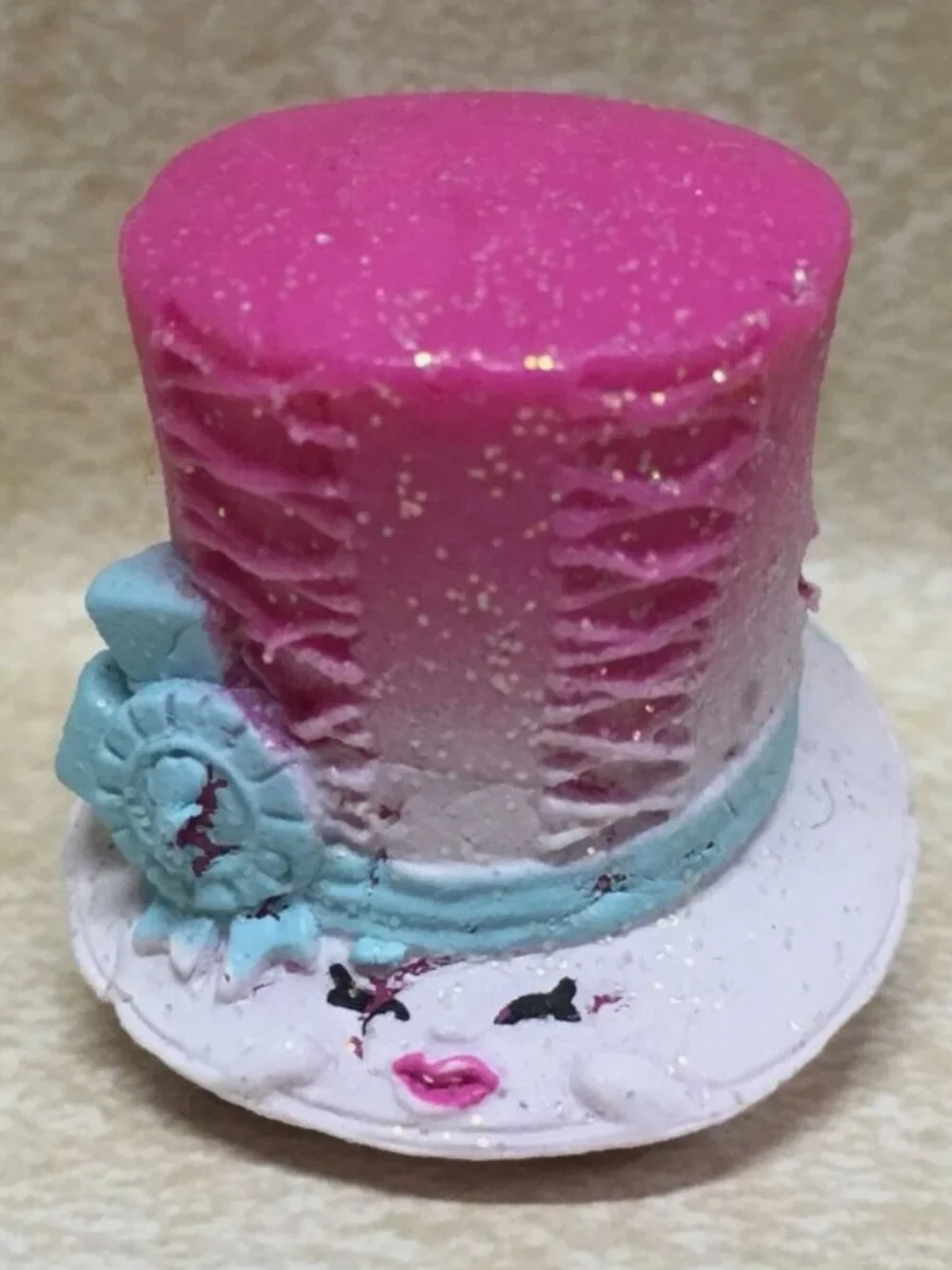 EXCLUSIVE Glamour Squad Toni Topper Glitter Exclusive